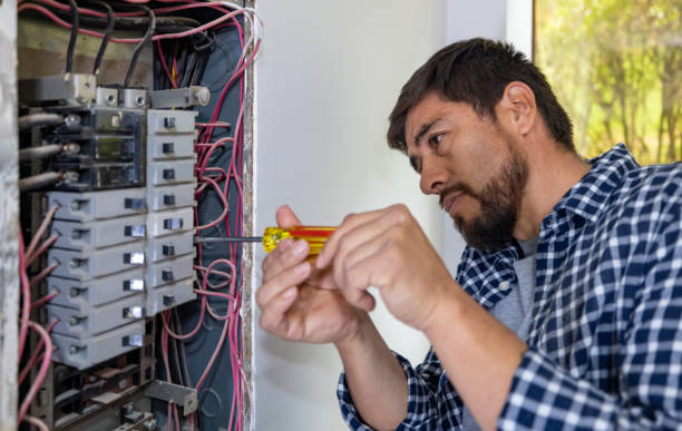 Best Circuit Breaker Repair  in Belleville, WI